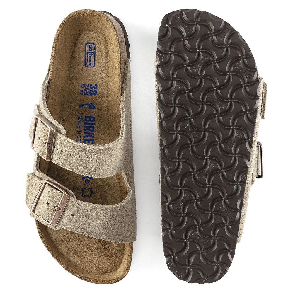 Sandalo Birkenstock Arizona Soft Footbed in pelle scamosciata Taupe
