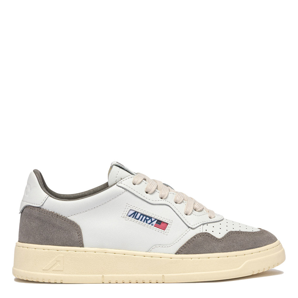 Sneaker Autry Medalist Low Man Soft Leather/Suede White/Cemento – vista laterale