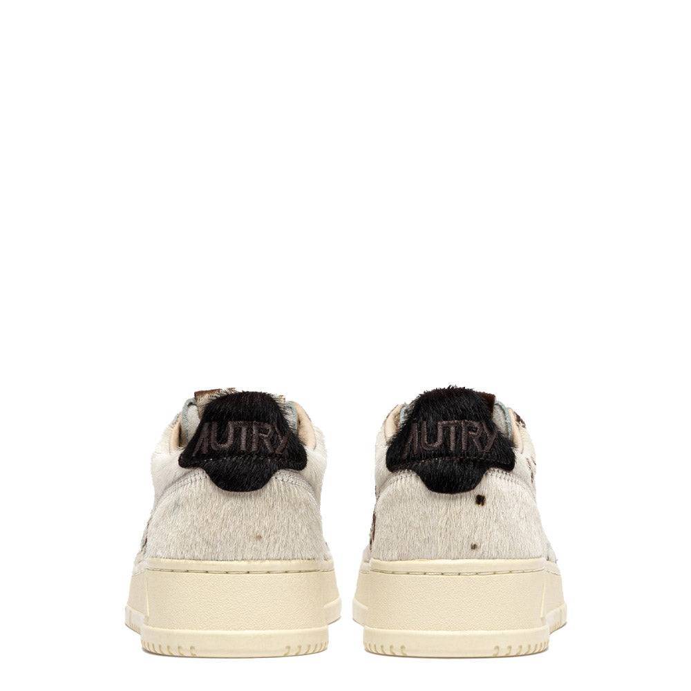 Sneaker Autry Medalist Low Woman Pony/Safari Drip/Brown – vista posteriore