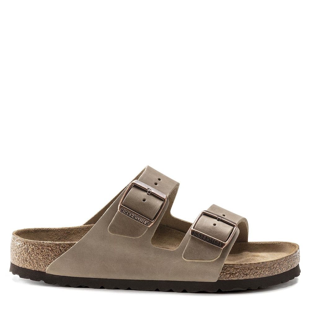 Sandalo Birkenstock Arizona Soft Footbed in nabuk oliato Tobacco Brown – vista laterale