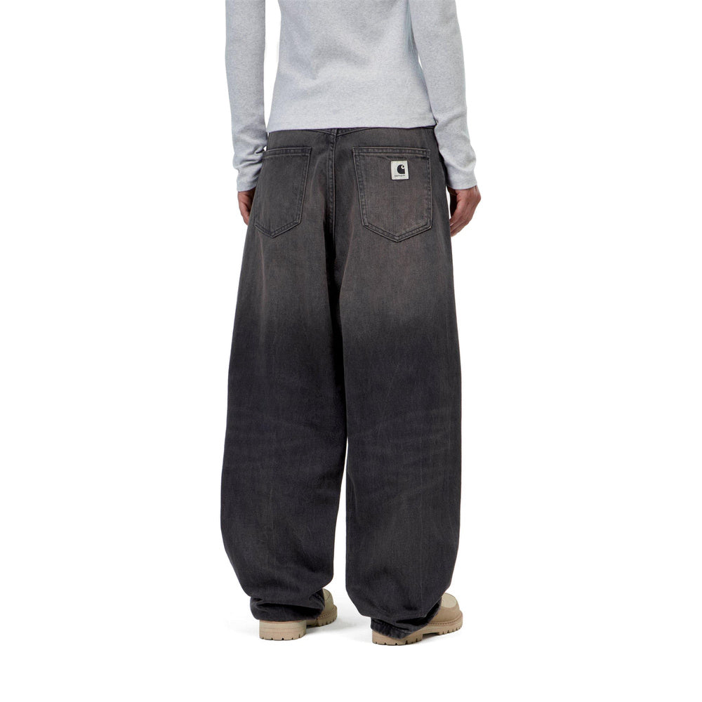 Jeans Carhartt WIP W' Brandon Pant Black Tobacco Used Wash – indossati vista posteriore
