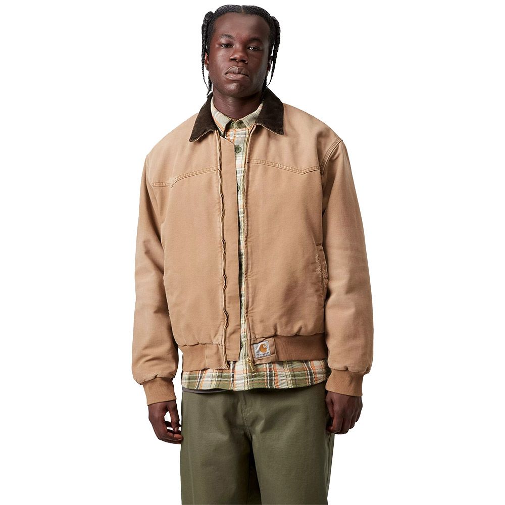 Giacca Carhartt WIP OG Santa Fe Jacket Hamilton Brown / Tobacco Grind Wash – indossata vista frontale