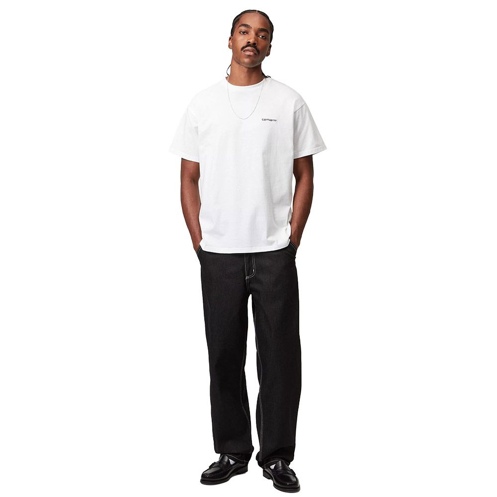 T-shirt Carhartt WIP S/S Script Embroidery T-Shirt White / Black – indossata figura intera