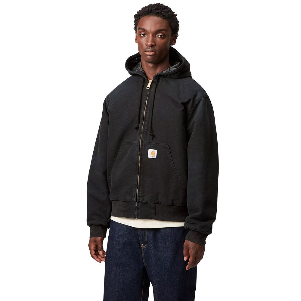Giacca Carhartt WIP OG Active Jacket Black Stone Canvas – indossata vista di tre quarti