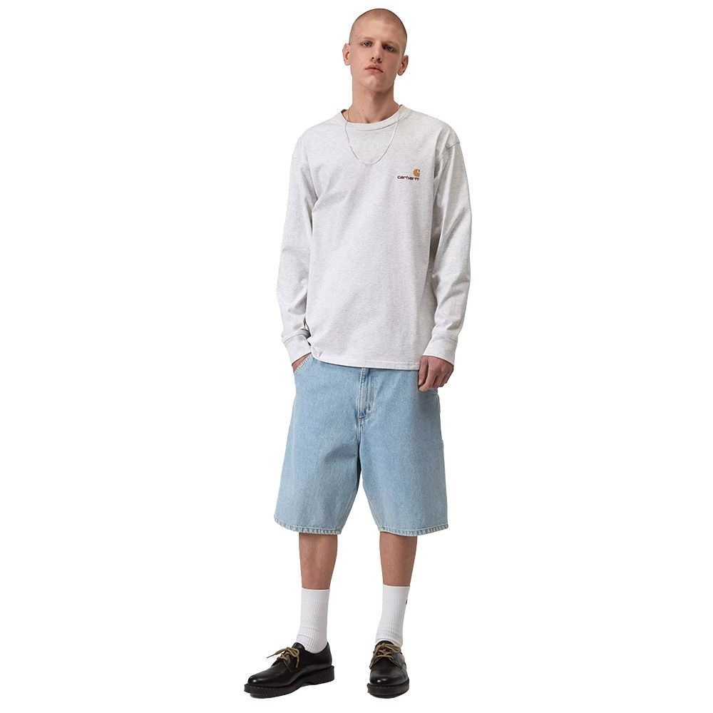 Short Carhartt WIP Single Knee Short Blue Heavy Stone Bleached – indossati figura intera