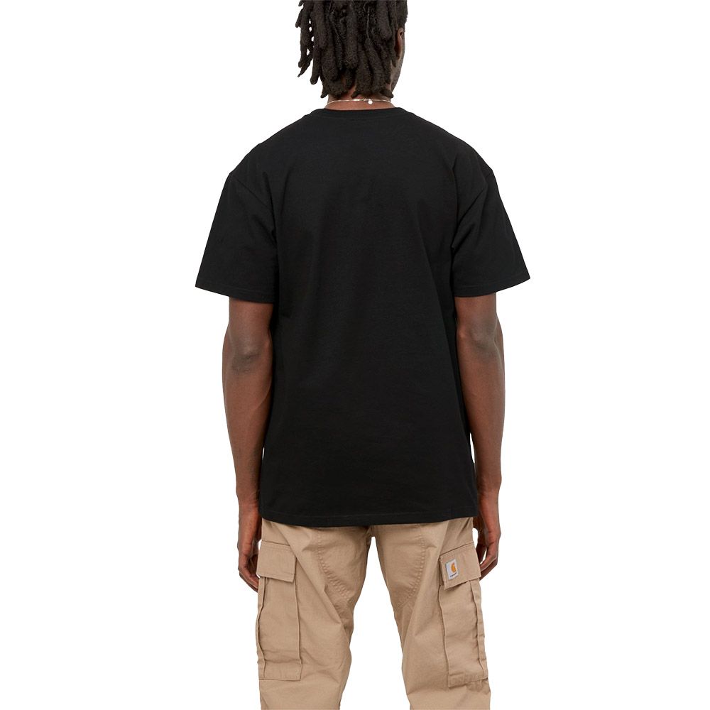 T-shirt Carhartt WIP S/S Chase T-Shirt Black / Gold – indossata vista posteriore