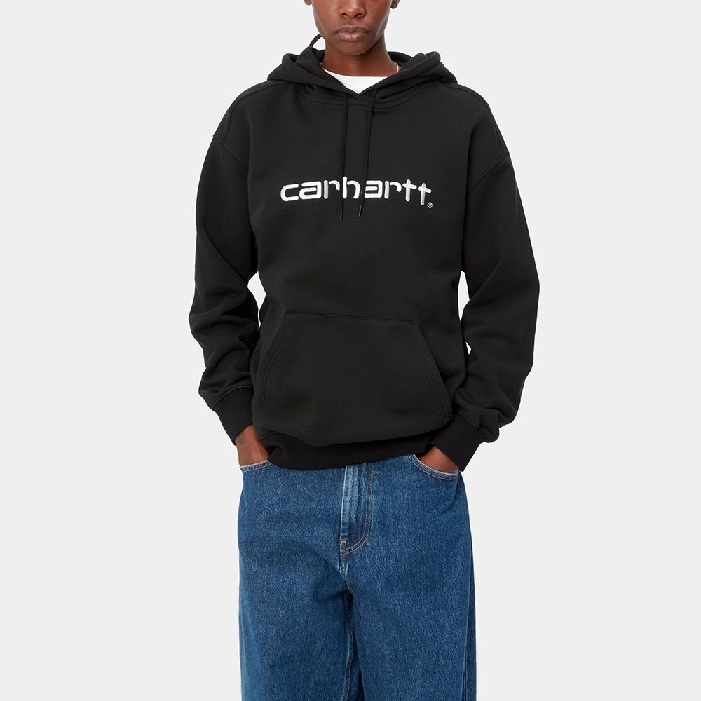 Felpa con cappuccio Carhartt WIP W' Hooded Carhartt Sweatshirt Black / White – indossata vista frontale