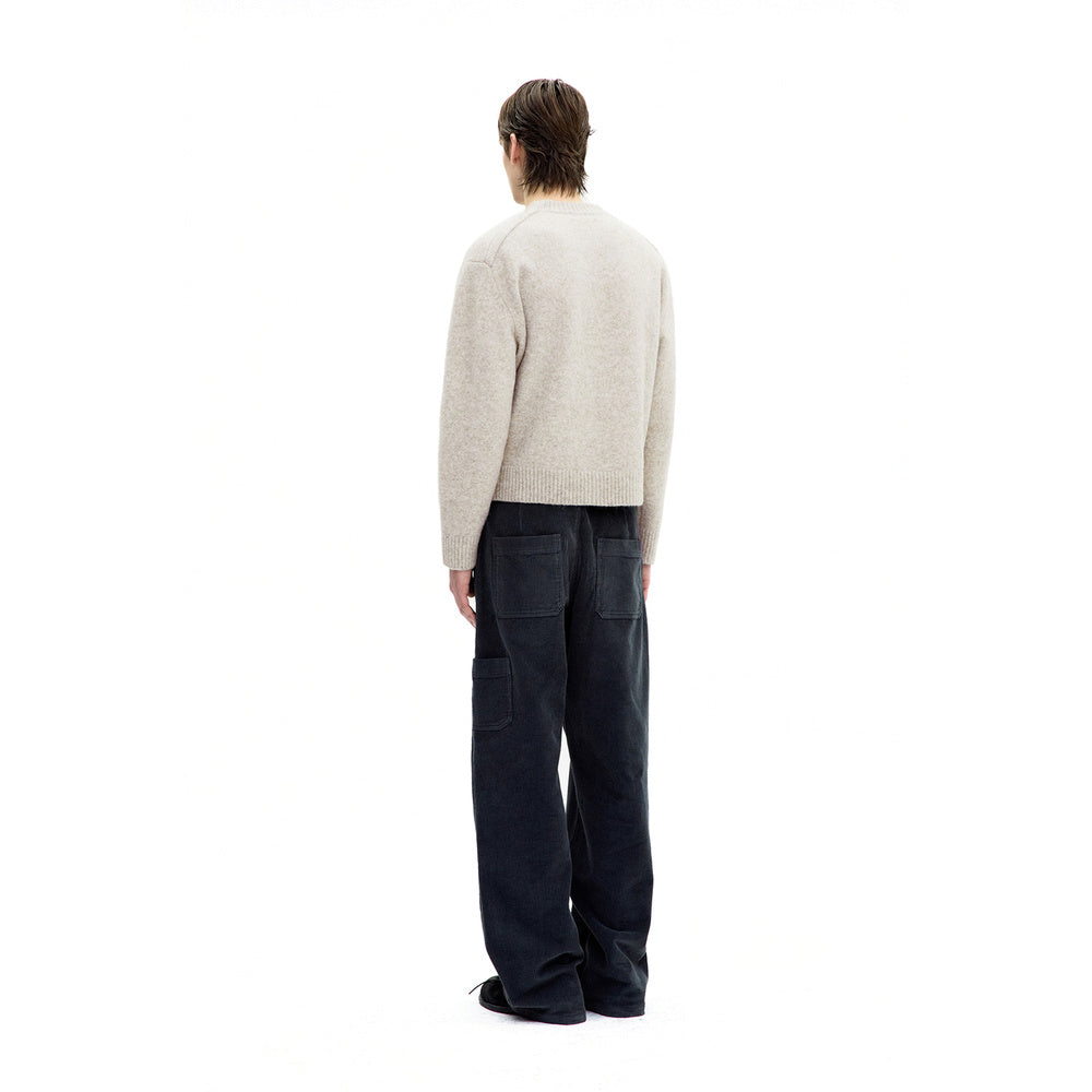 Maglione COOR Wool Blend Hairy V-Neck Sweater Ivory – indossato vista posteriore