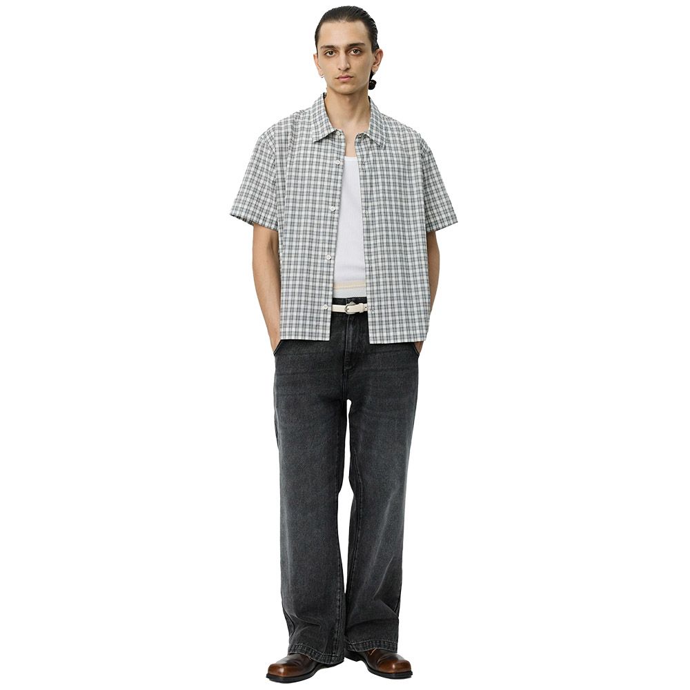 Camicia mfpen Holiday Shirt Off White Check – indossata vista frontale