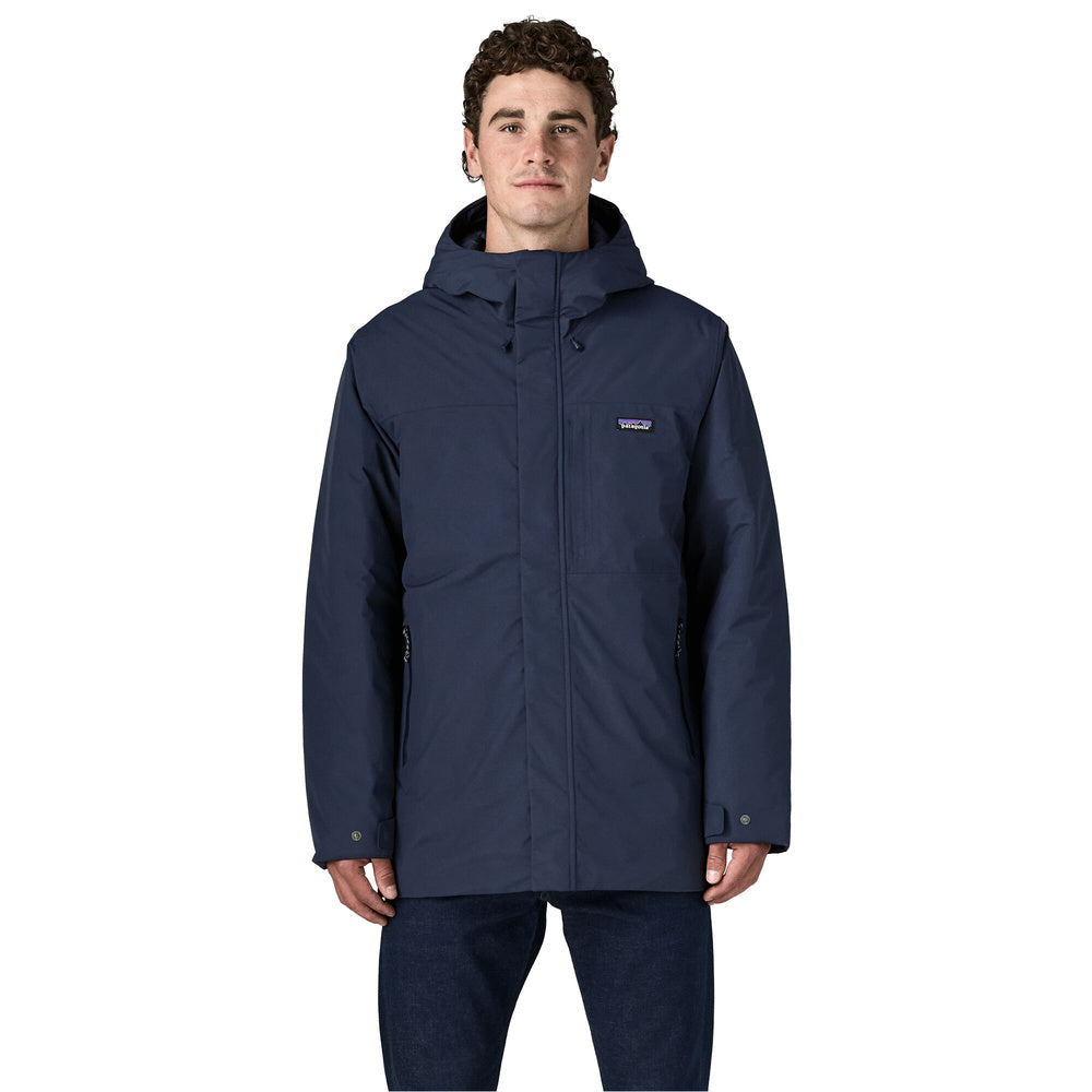 Parka Patagonia Men's Windshadow Parka New Navy – indossato vista frontale