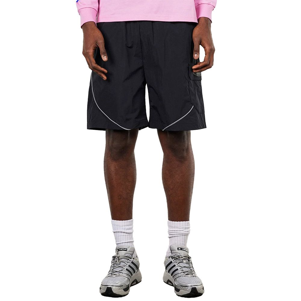 Short PLEASURES Protection Active Shorts Black – indossati vista frontale