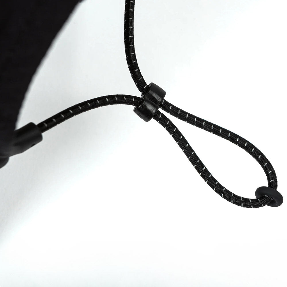 Cappellino Satisfy FliteSilk 5-Panel Pinch Cap Black – dettaglio