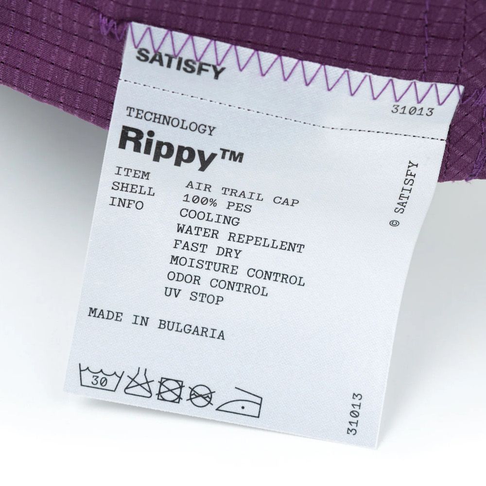 Cappellino Satisfy Rippy Air Trail Cap Violet – etichetta di composizione esterna