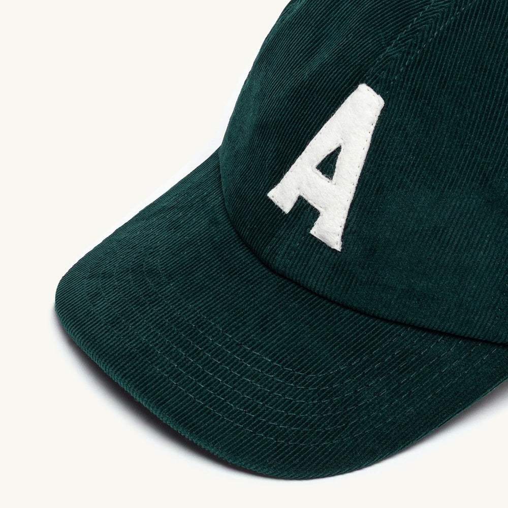 Cappellino Autry Corduroy Baseball Cap With Logo Green – dettaglio della visiera e del logo