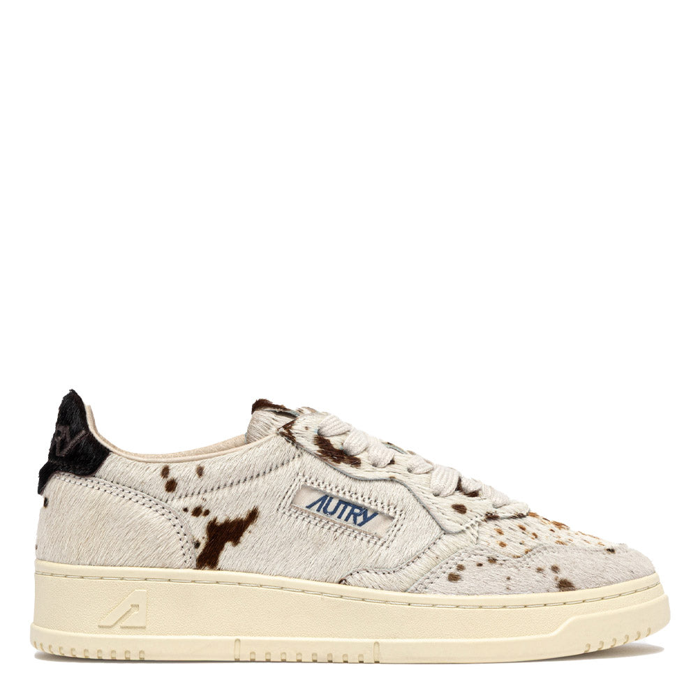 Sneaker Autry Medalist Low Woman Pony/Safari Drip/Brown – vista laterale