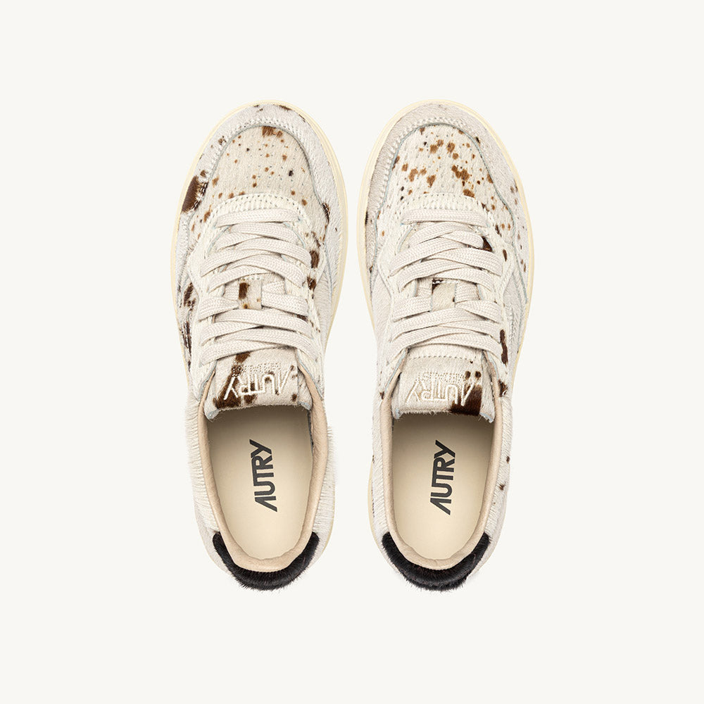 Sneaker Autry Medalist Low Woman Pony/Safari Drip/Brown – vista dall'alto