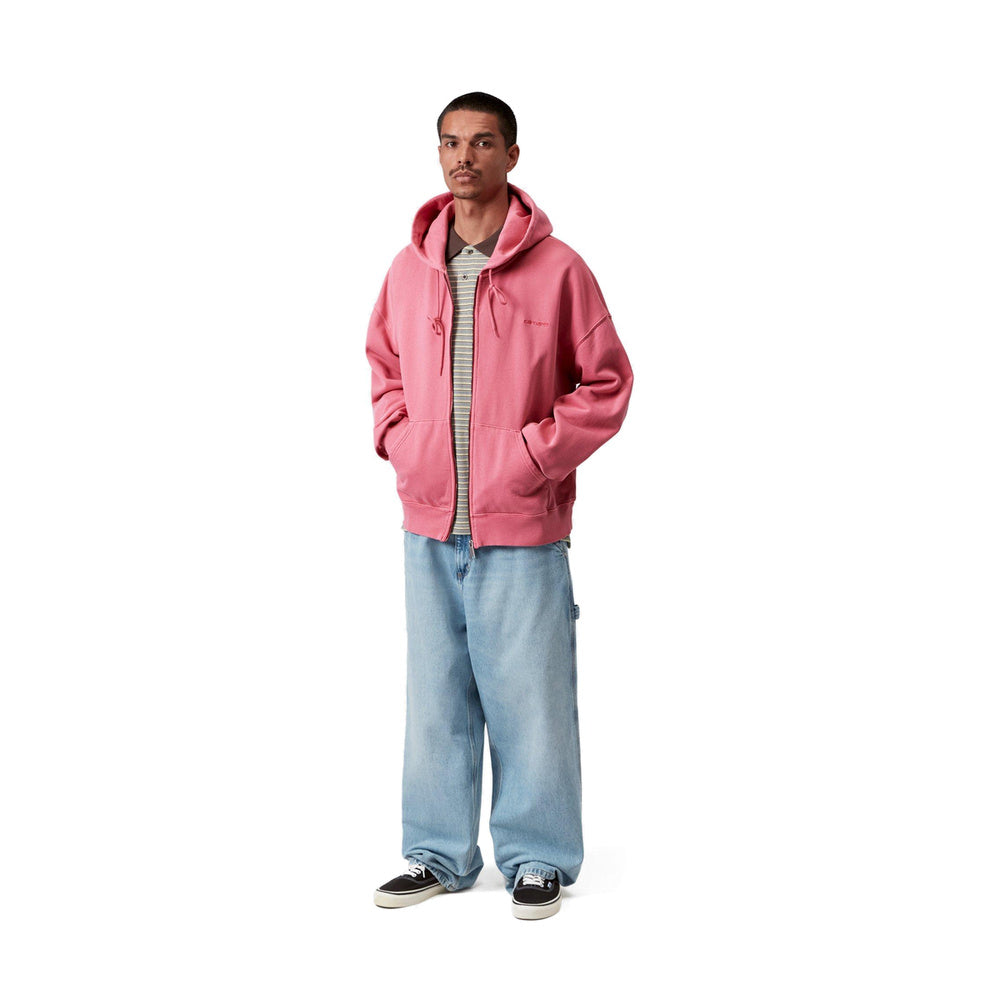 Felpa con cappuccio Carhartt WIP Hooded Benton Sweat Jacket Primrose Garment Dyed – indossata figura intera