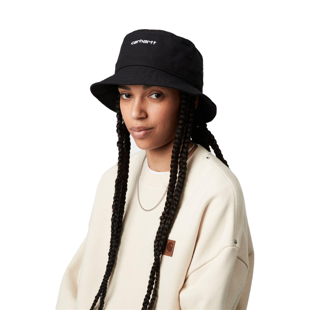 Cappello Carhartt WIP Script Bucket Hat Black / White – indossato