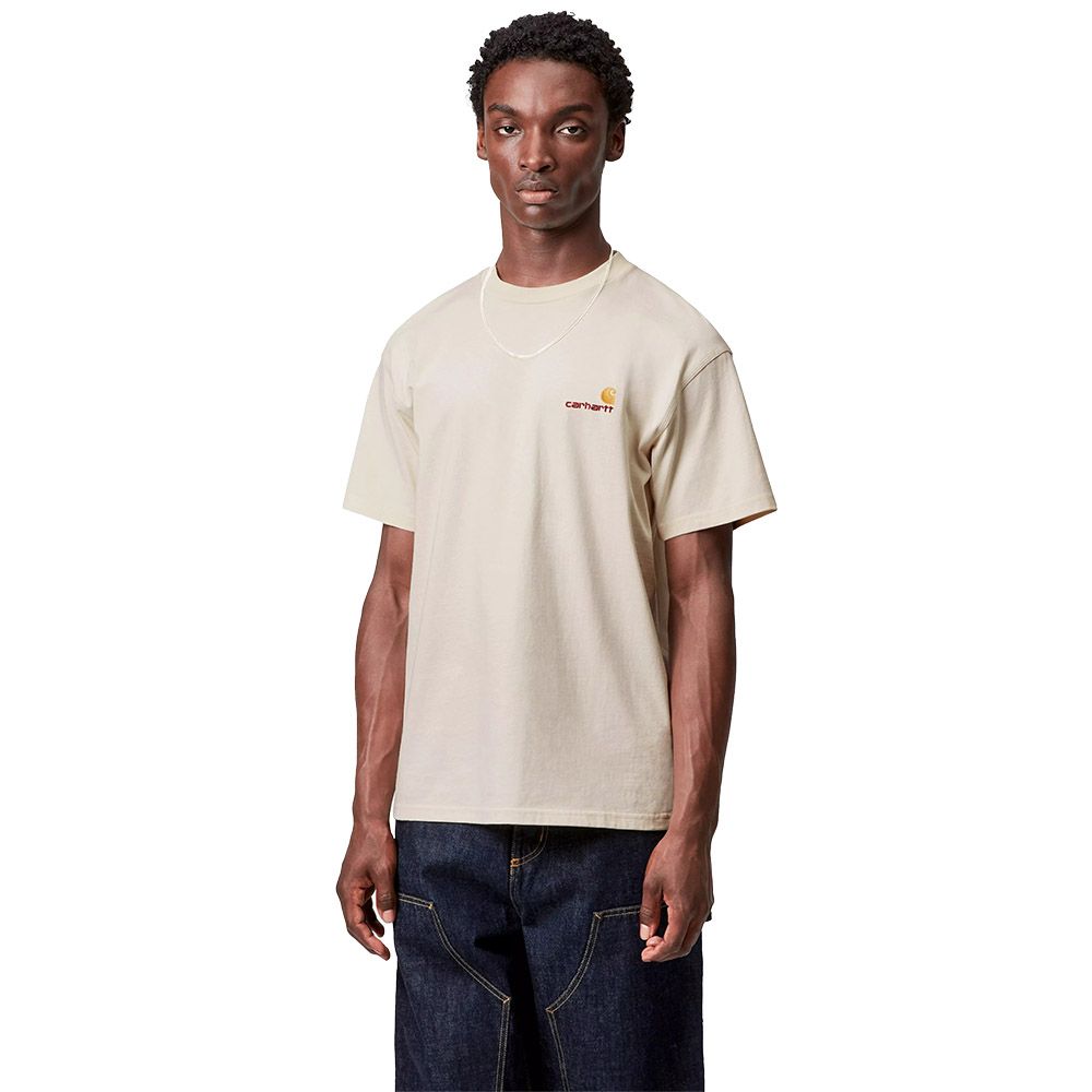 T-shirt Carhartt WIP S/S American Script T-Shirt Natural – indossata vista frontale
