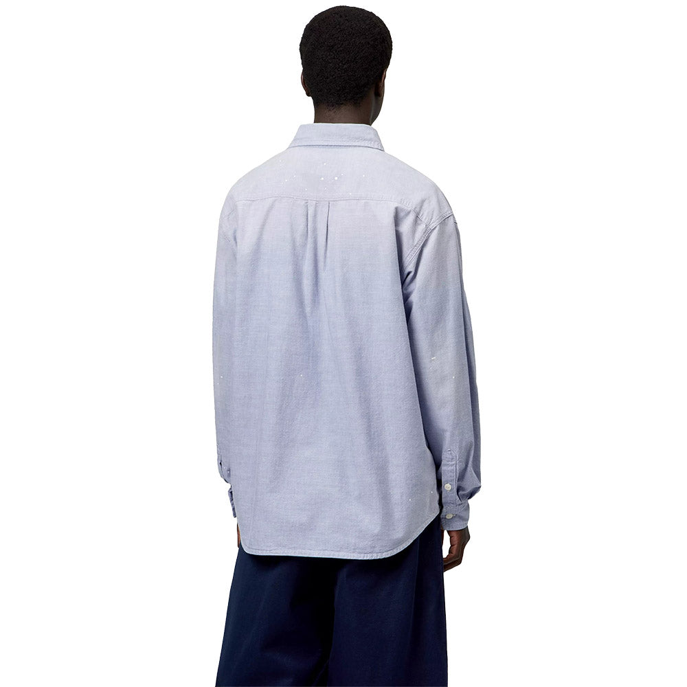 Camicia Carhartt WIP L/S Painter Shirt Blue / Worn Used, Splatter – indossata vista posteriore