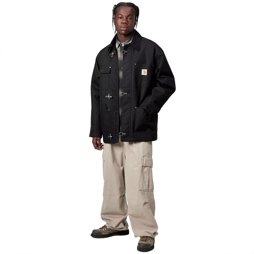 Cappotto Carhartt WIP Adair Coat Black / Black – indossato figura intera