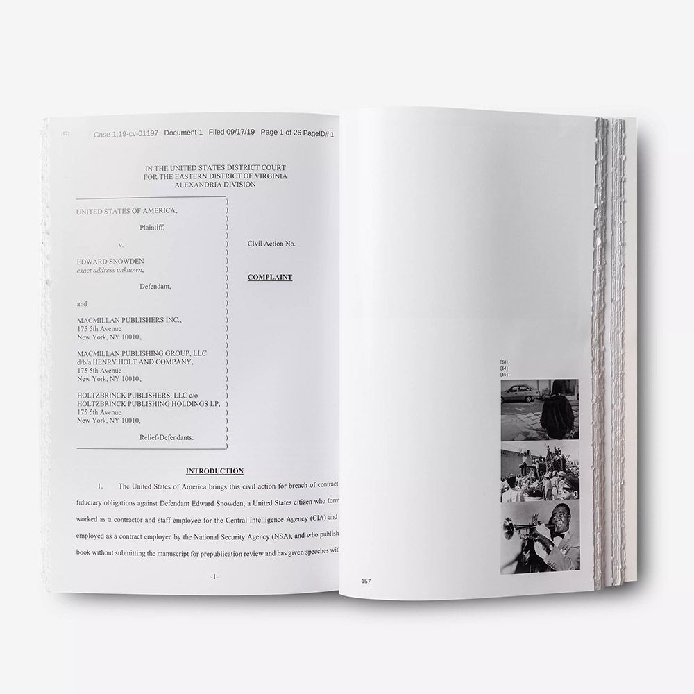 Libro Carhartt WIP Sedimental Works Book – pagine interne