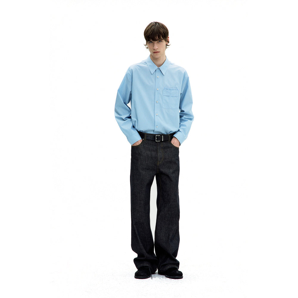 Camicia COOR Pin Stripe Pointed Shirt Sky Blue – indossata vista frontale