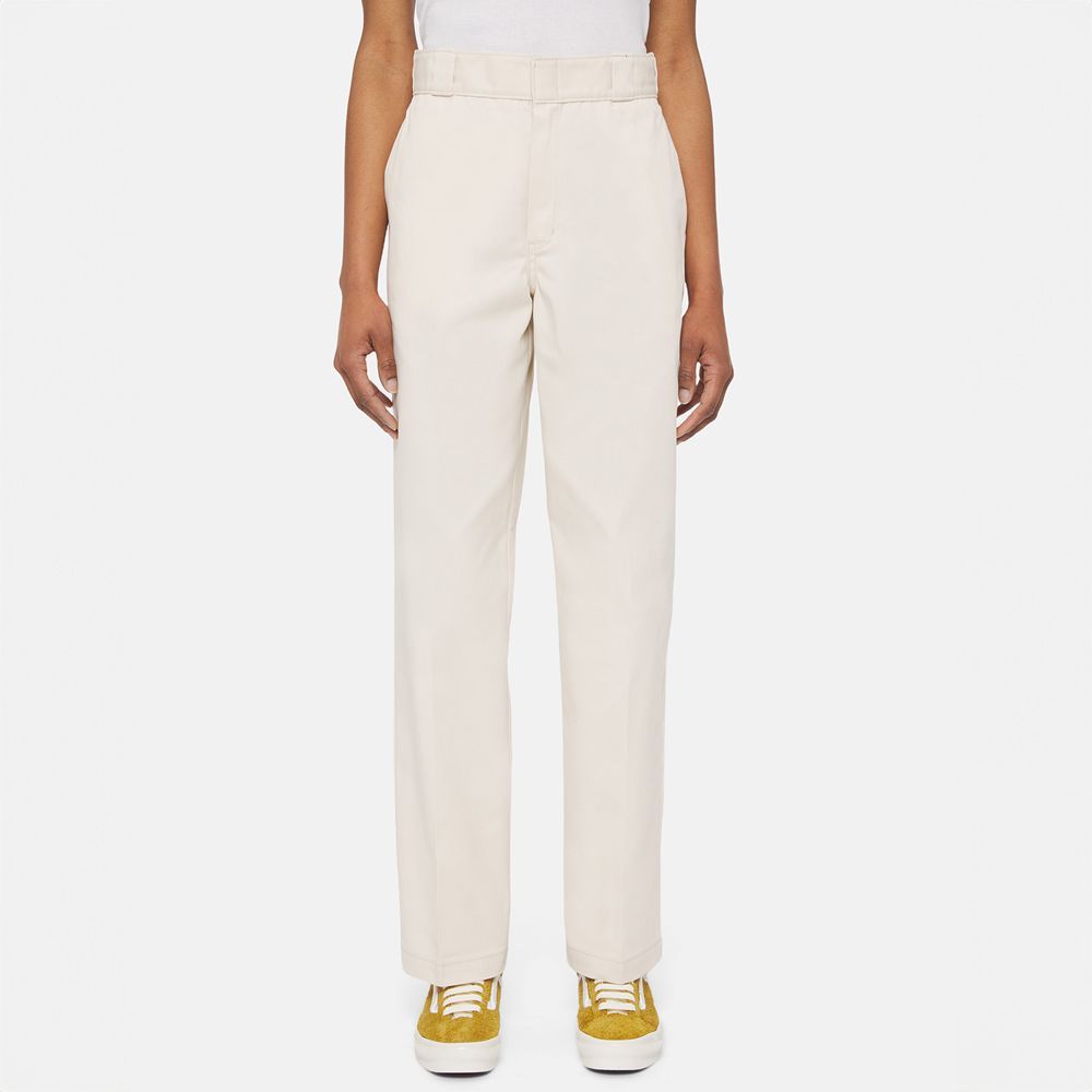 Pantaloni da lavoro Dickies Women's 874 Work Pants Whitecap Grey – indossati vista frontale