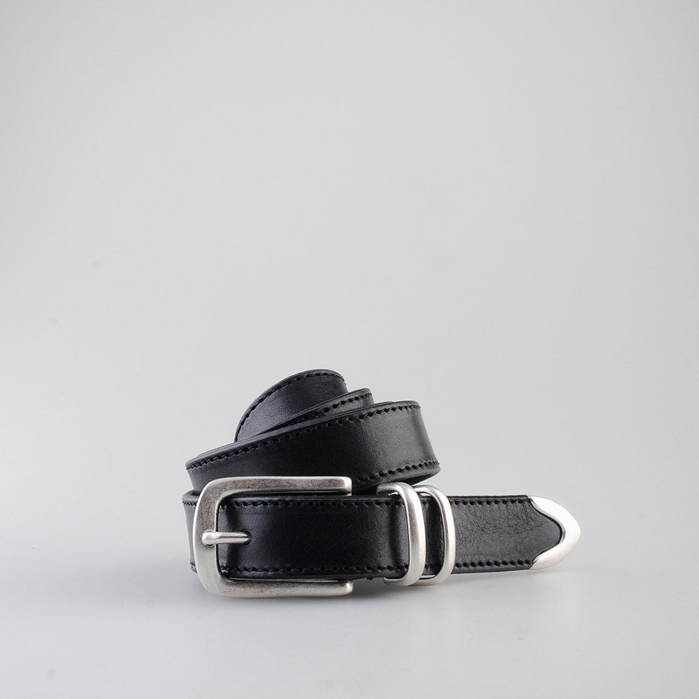 Cintura Molebo Stitched Leather Belt with Buckle Set Black – arrotolata, vista di tre quarti