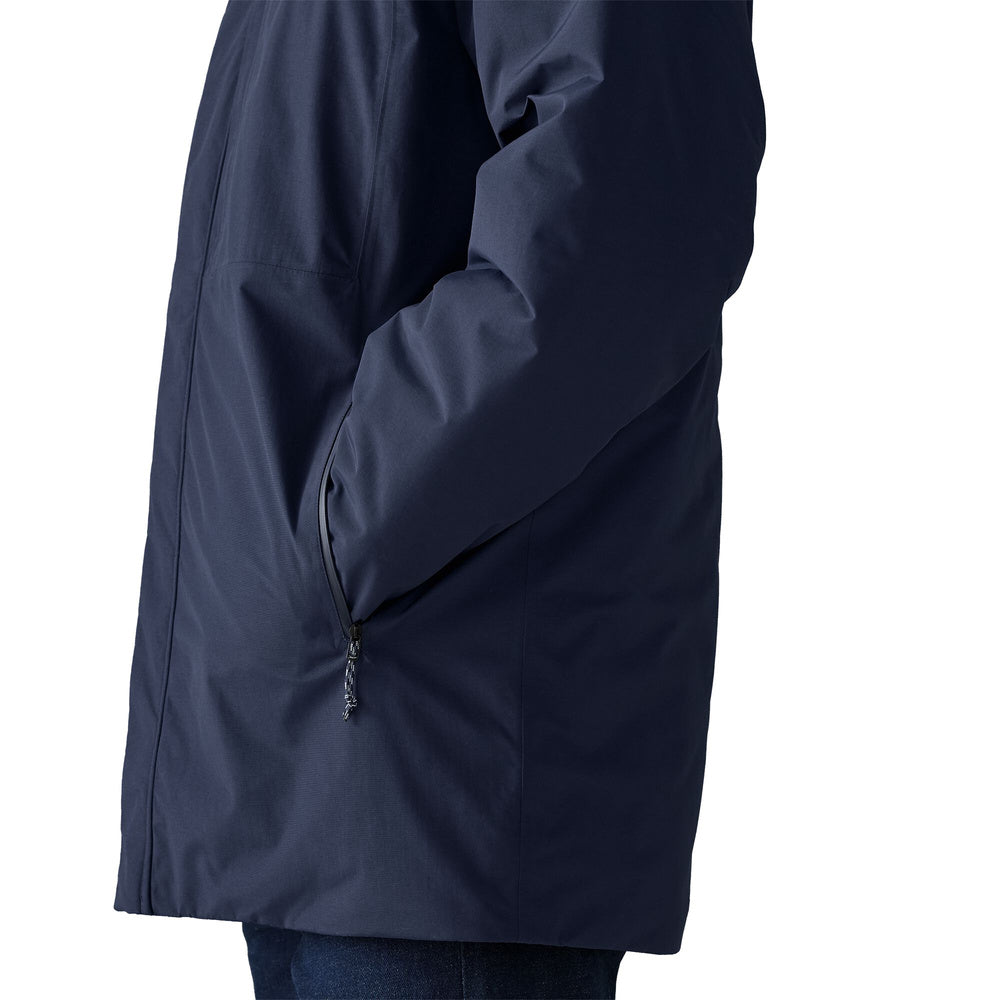 Parka Patagonia Men's Windshadow Parka New Navy – dettaglio indossato, tasca scaldamani