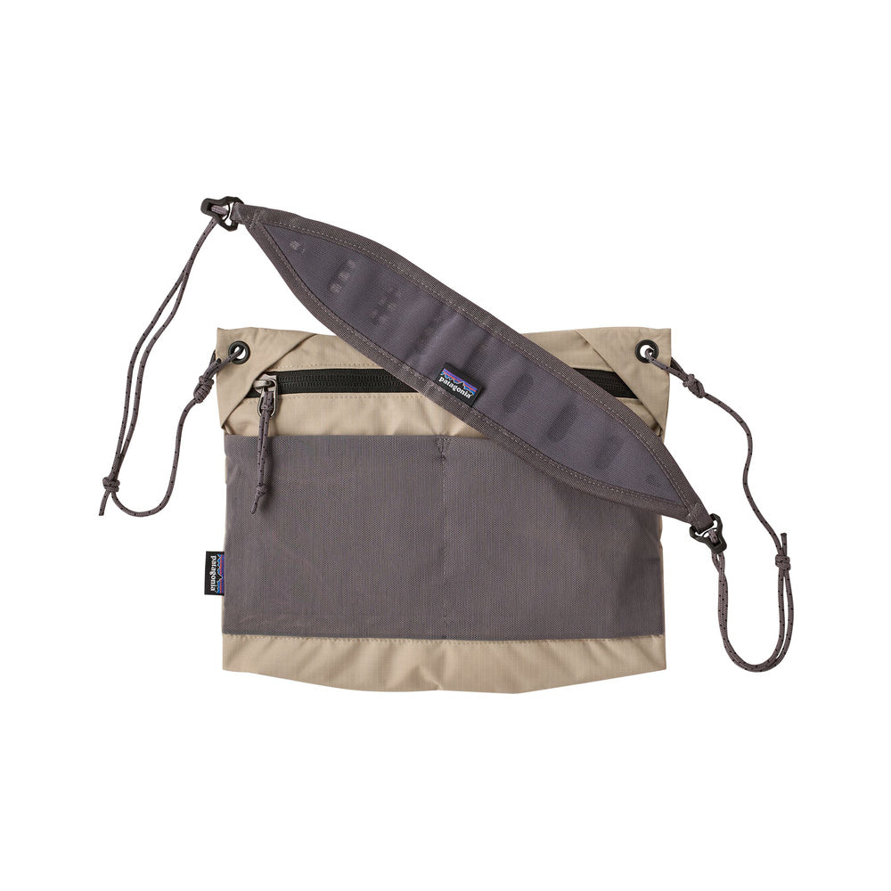 Borsa a tracolla Patagonia Terravia Sacoche Bag 3L May Grey – vista frontale