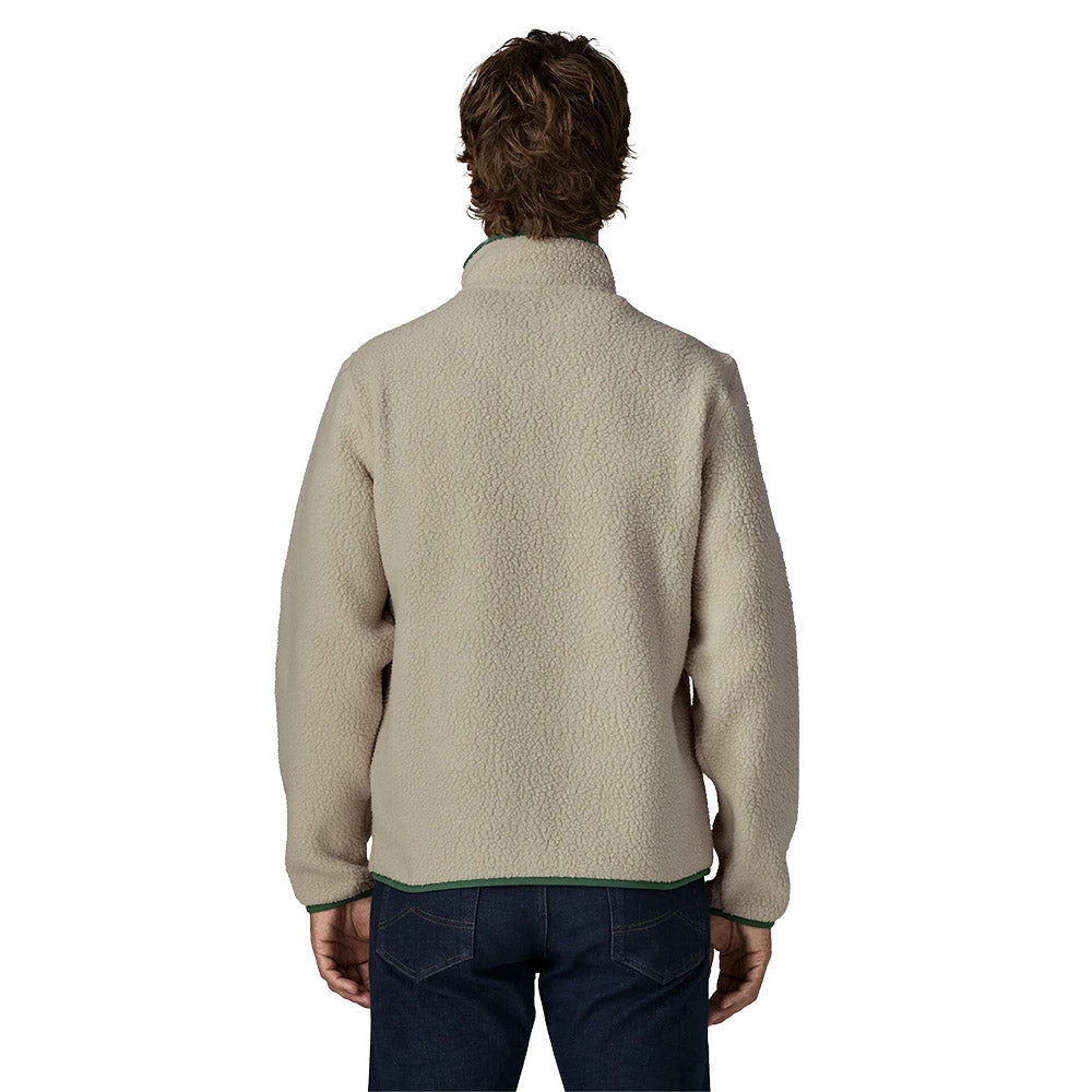 Giacca in pile Patagonia Men's Retro Pile Fleece Jacket Pelican w/Canopy Green – indossata vista posteriore