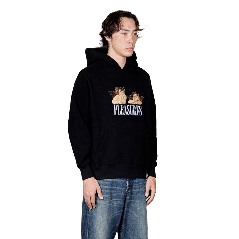 Felpa con cappuccio PLEASURES Dynamic Hoodie Black – indossata vista di tre quarti