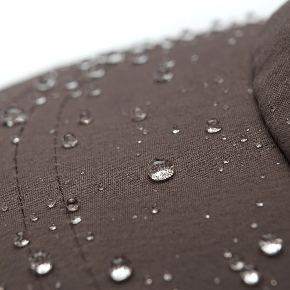 Cappellino Satisfy AmbientWarp Cordura Trail Cap Falcon – dettaglio del tessuto idrorepellente